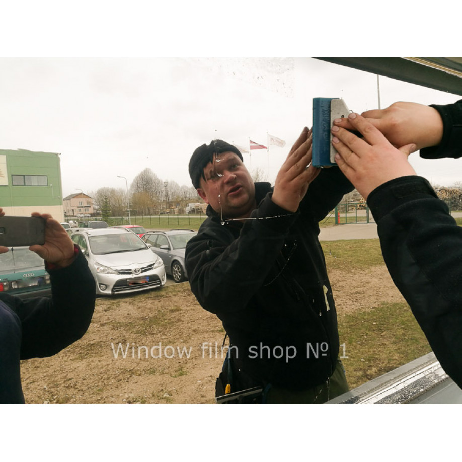 Strata EX20 -Exterior Sun-Blocking Mirror Film Strata EX20 -Exterior Sun-Blocking Mirror Film